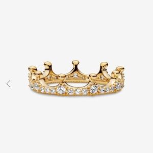 Retired Pandora Gold Crown Ring 👑 Size 5